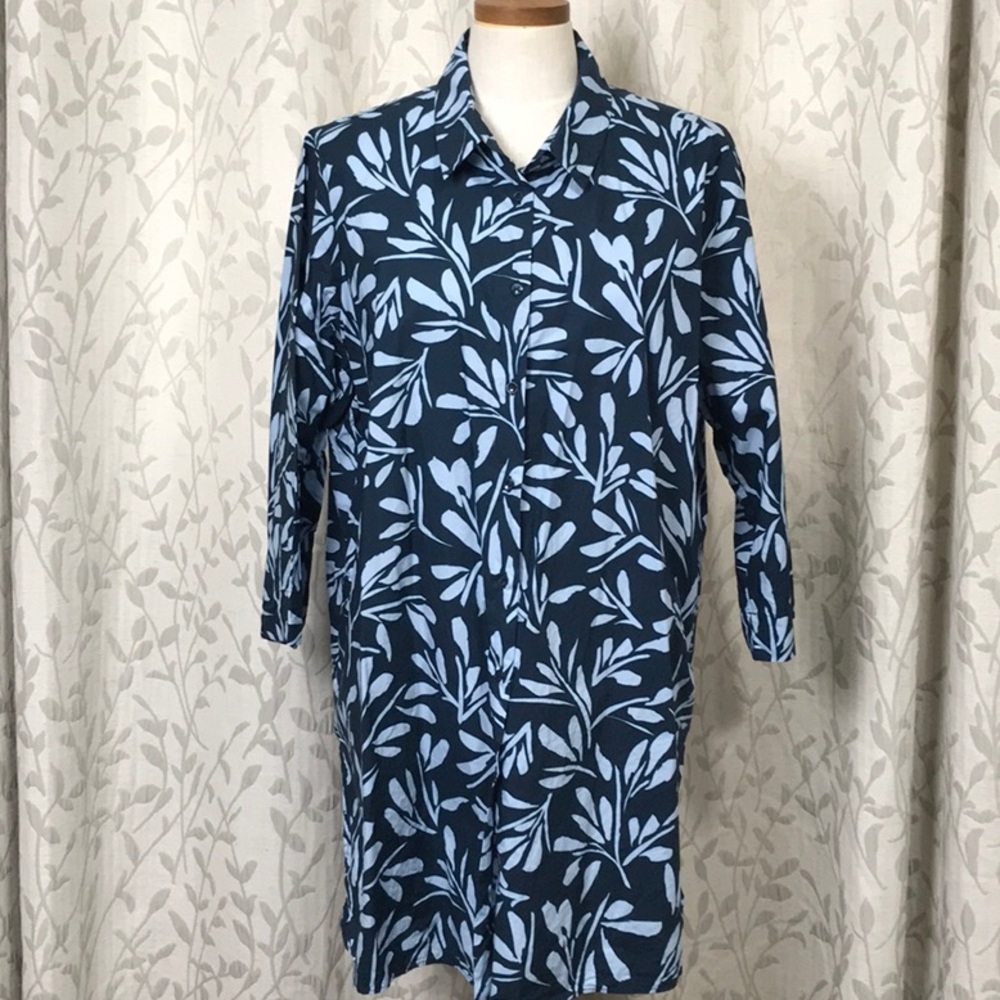 Voyage by Marina Rinaldi Cotton Long Blouse. Blue Floral. Size 18